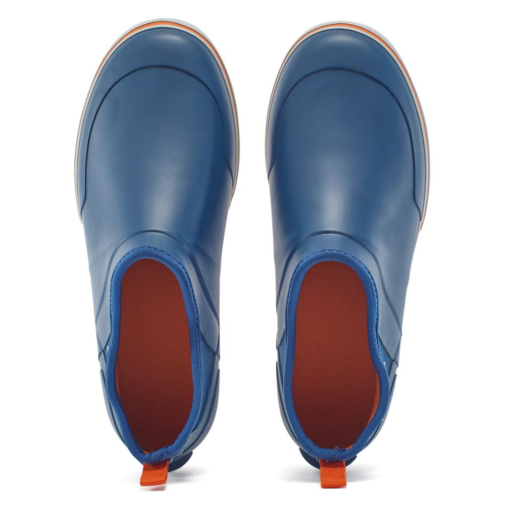 grundens deck shoes